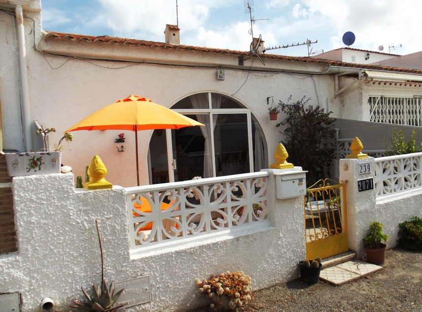 Propiedad vendida - Bungalow en venta - Torrevieja - San Luis