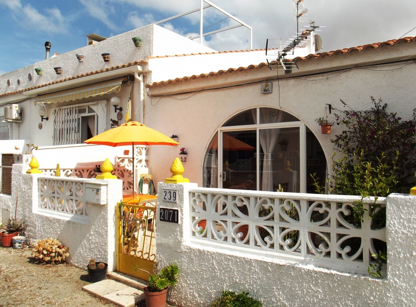 Propiedad vendida - Bungalow en venta - Torrevieja - San Luis