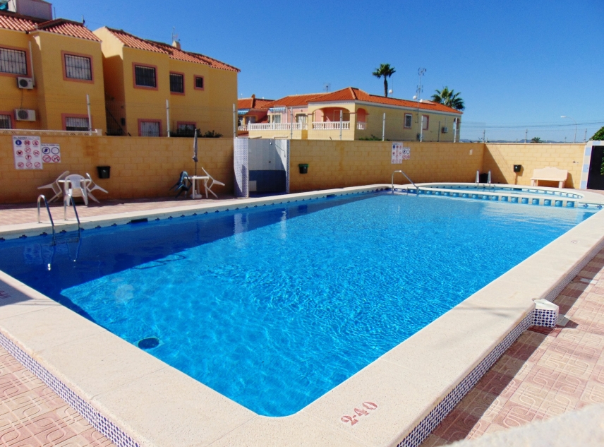 Propiedad vendida - Casa adosada en venta - Torrevieja - El Chaparral