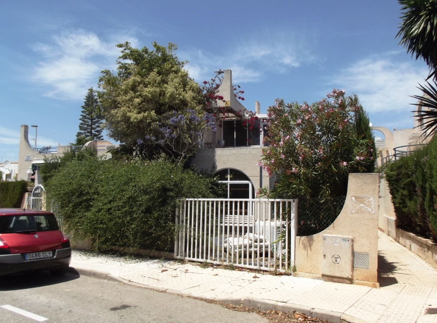 Propiedad vendida - Casa adosada en venta - Torrevieja - Jardin del Mar