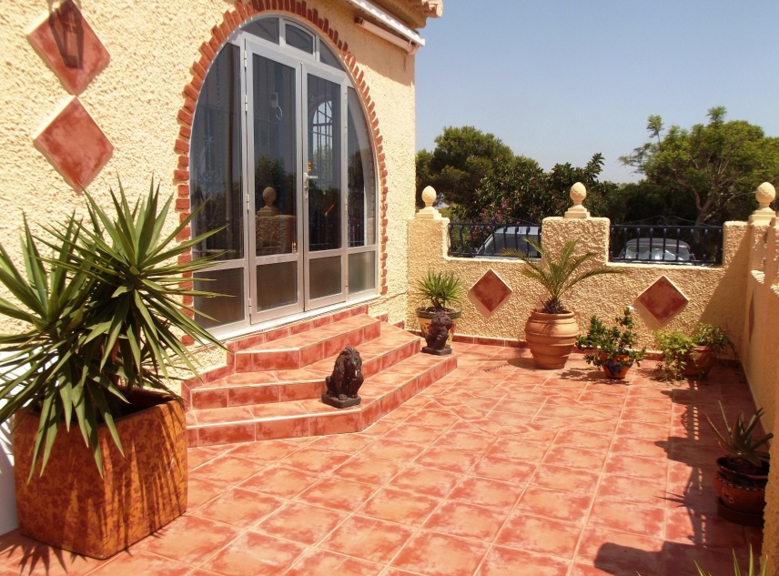 Propiedad vendida - Casa adosada en venta - Torrevieja - La Siesta