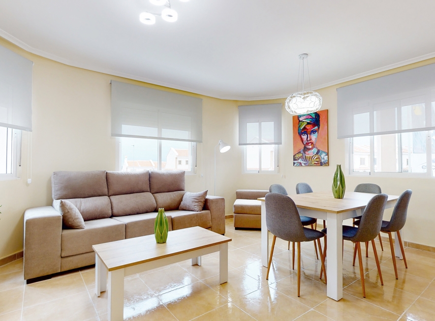 Propiedad vendida - Villa en venta - San Miguel de Salinas - Las Escalerias