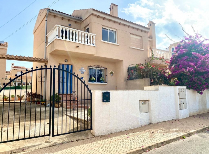 Propiedad vendida - Villa en venta - Torrevieja - El Chaparral