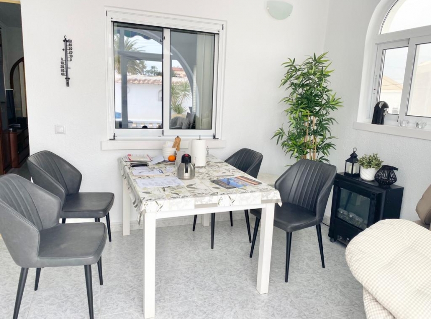 Propiedad vendida - Villa en venta - Torrevieja - La Siesta