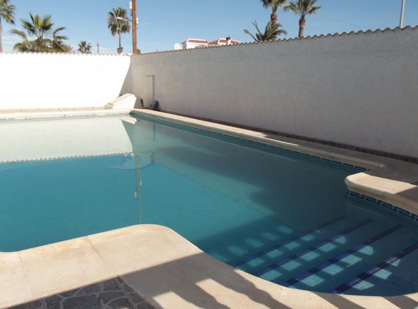 Propiedad vendida - Villa en venta - Torrevieja - San Luis