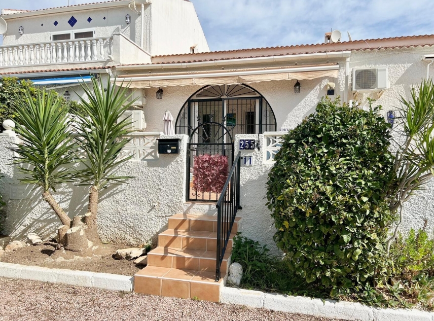 Propriété à vendre - Bungalow à vendre - Torrevieja - La Siesta