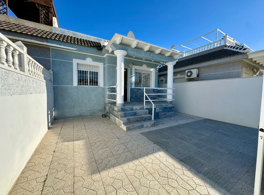 Propriété à vendre - Bungalow à vendre - Torrevieja - La Siesta