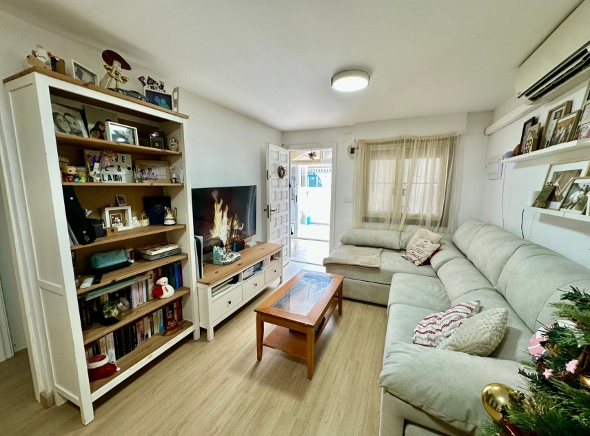 Propriété à vendre - Bungalow à vendre - Torrevieja - La Siesta