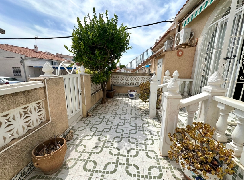 Propriété à vendre - Bungalow à vendre - Torrevieja - San Luis