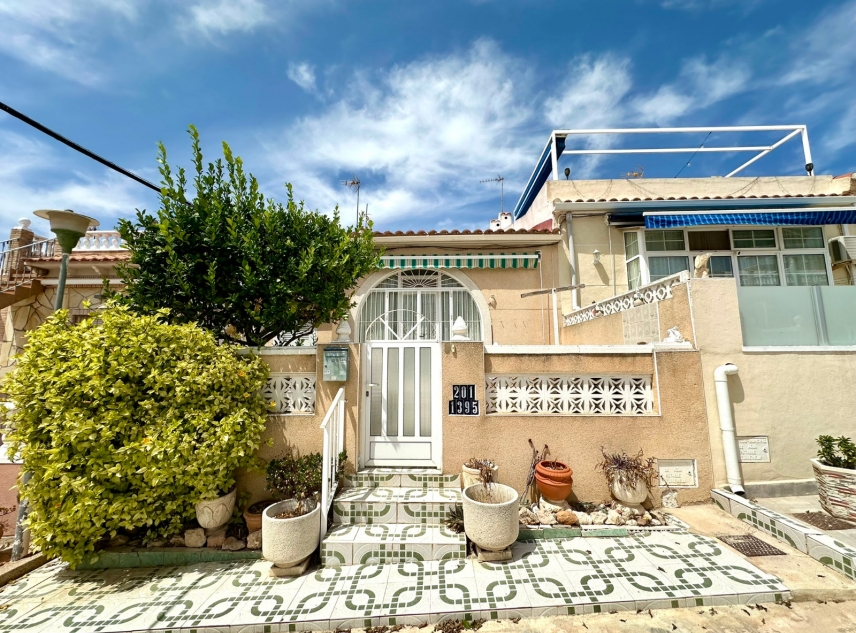 Propriété à vendre - Bungalow à vendre - Torrevieja - San Luis