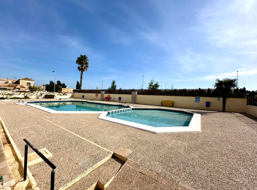 Propriété à vendre - Duplex à vendre - Torrevieja - Jardin del Mar
