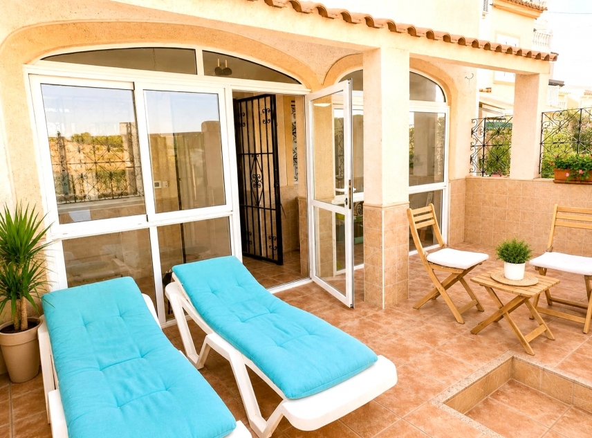 Propriété à vendre - Maison de ville à vendre - Torrevieja - El Chaparral