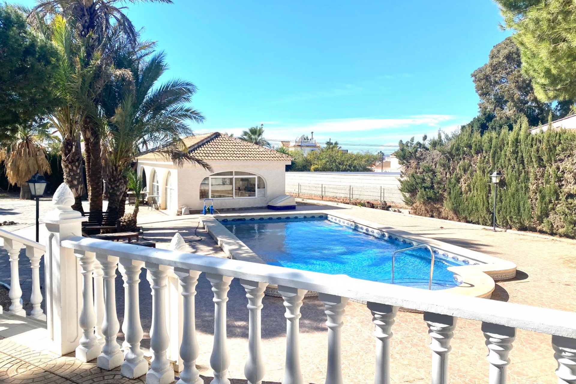 Propriété à vendre - Villa for sale - Torrevieja - El Chaparral