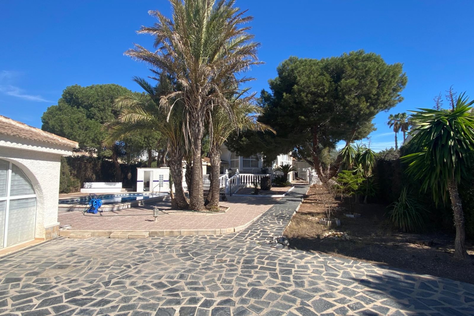 Propriété à vendre - Villa for sale - Torrevieja - El Chaparral