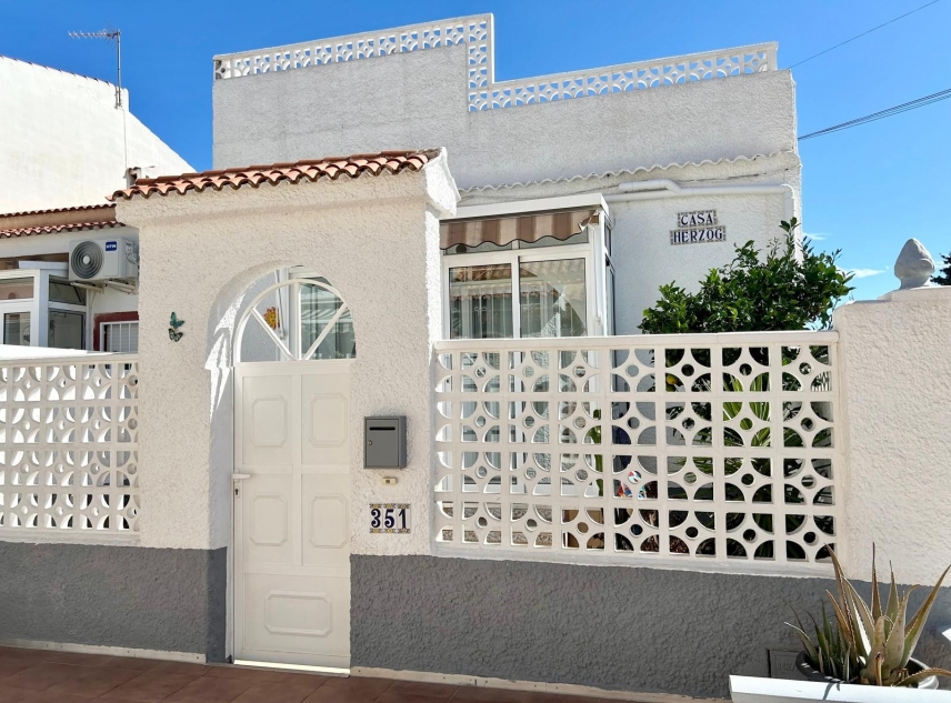 Propriété en attente - Bungalow for sale - Torrevieja - La Siesta