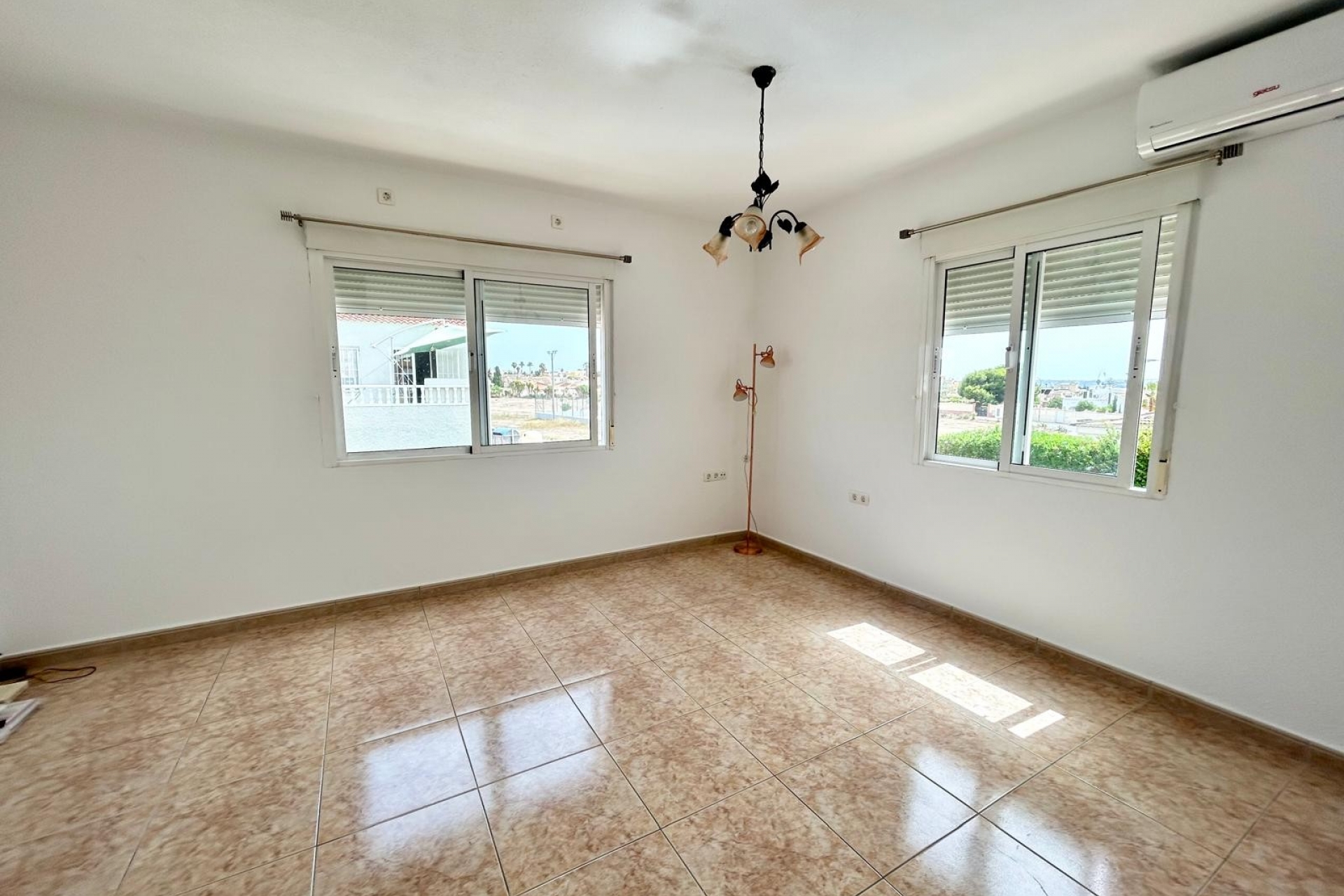 Propriété en attente - Townhouse for sale - Torrevieja - La Siesta