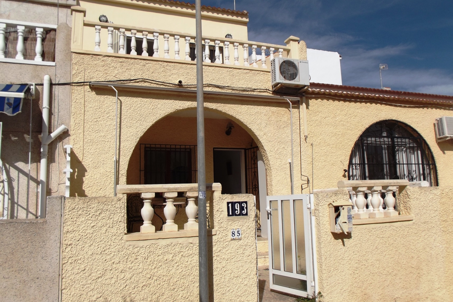 Propriété en attente - Townhouse for sale - Torrevieja - La Siesta