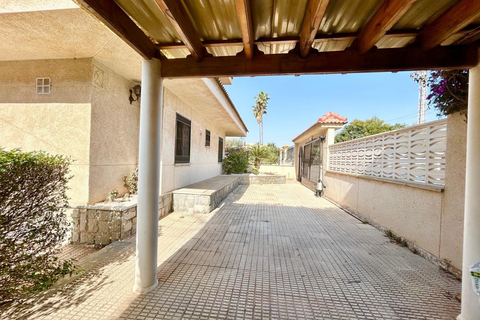 Propriété en attente - Villa for sale - Torrevieja - Torrevieja Town Centre