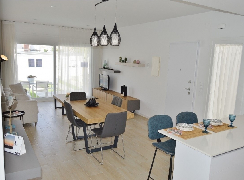 Propriété neuve à vendre - Maison de ville à vendre - Avileses