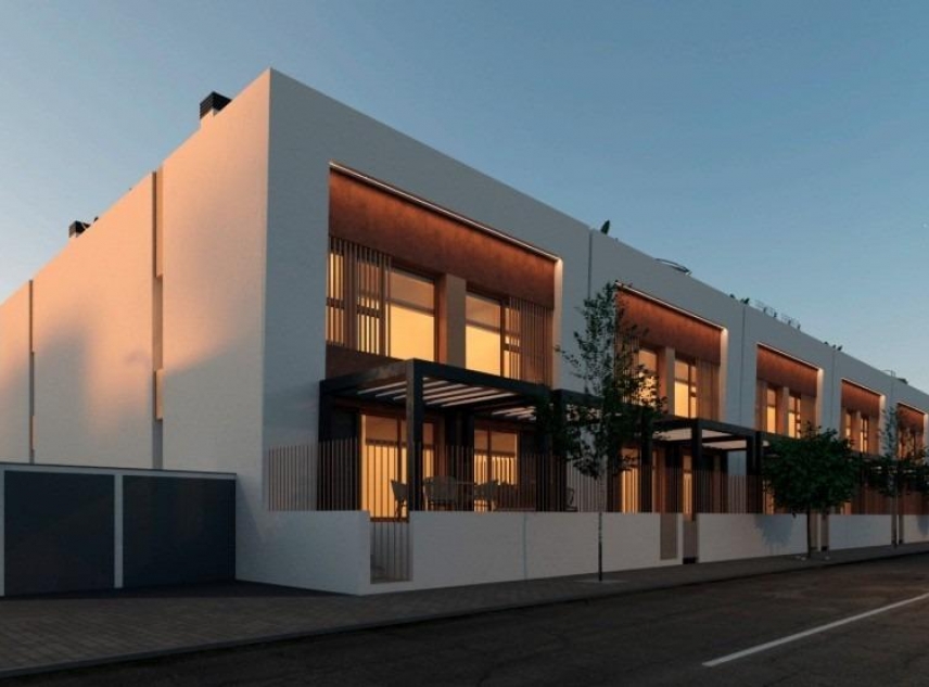 Propriété neuve à vendre - Maison de ville à vendre - Dolores - Sector 2