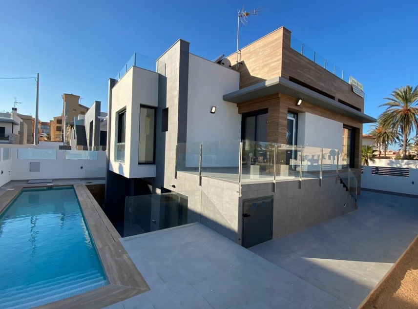 Propriété neuve à vendre - Villa for sale - Torrevieja - La Mata