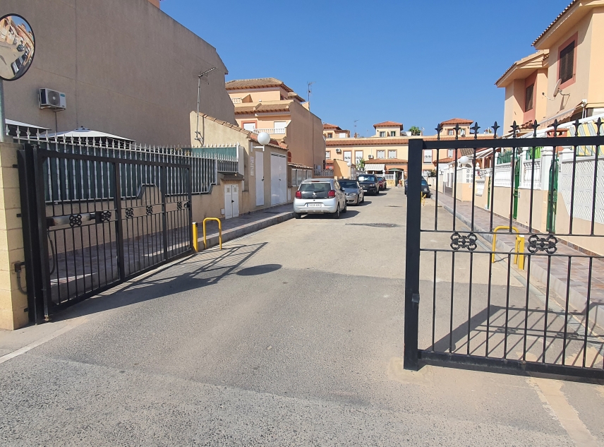Propriété vendue - Garage for sale - Torrevieja - El Salado