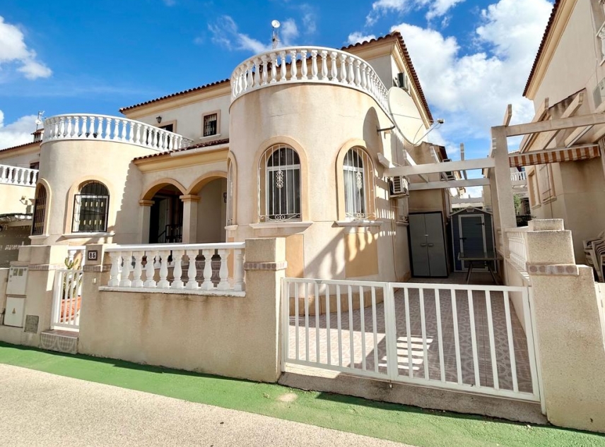 Propriété vendue - Maison de ville à vendre - Torrevieja - Aguas Nuevas