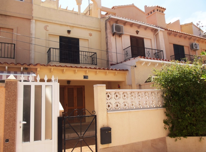 Propriété vendue - Maison de ville à vendre - Torrevieja - El Chaparral