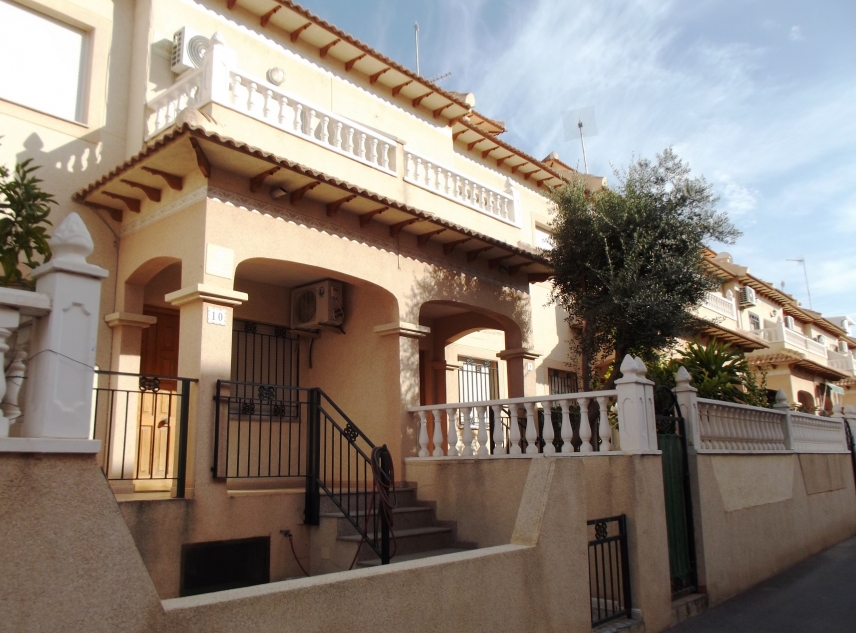 Propriété vendue - Maison de ville à vendre - Torrevieja - El Salado