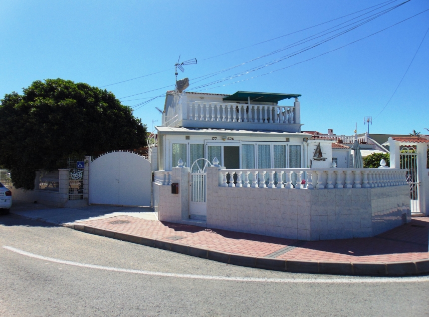 Propriété vendue - Maison de ville à vendre - Torrevieja - La Torreta