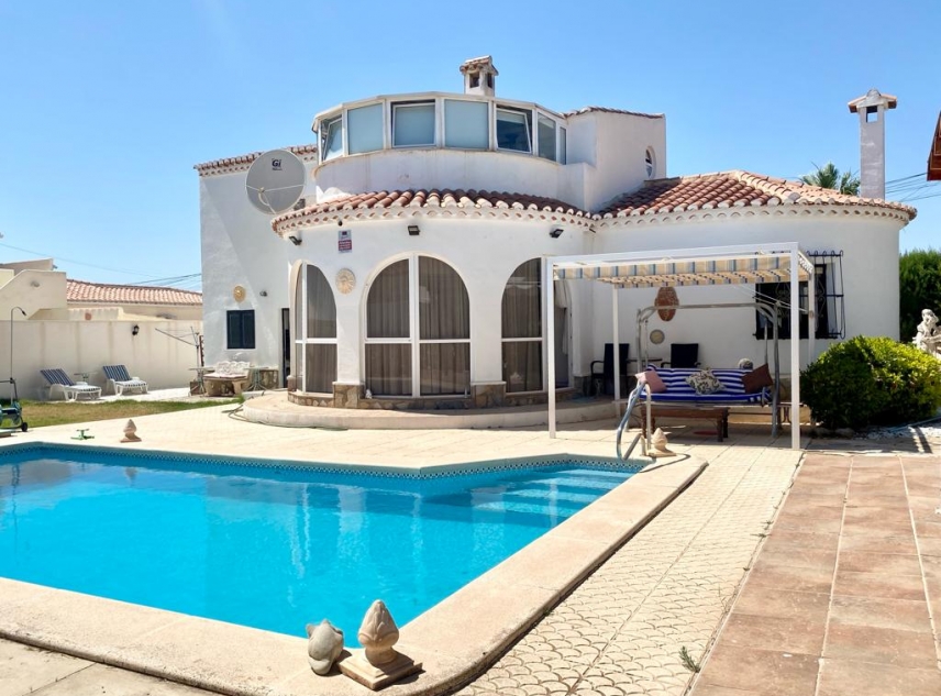 Propriété vendue - Villa à vendre - Torrevieja - El Chaparral