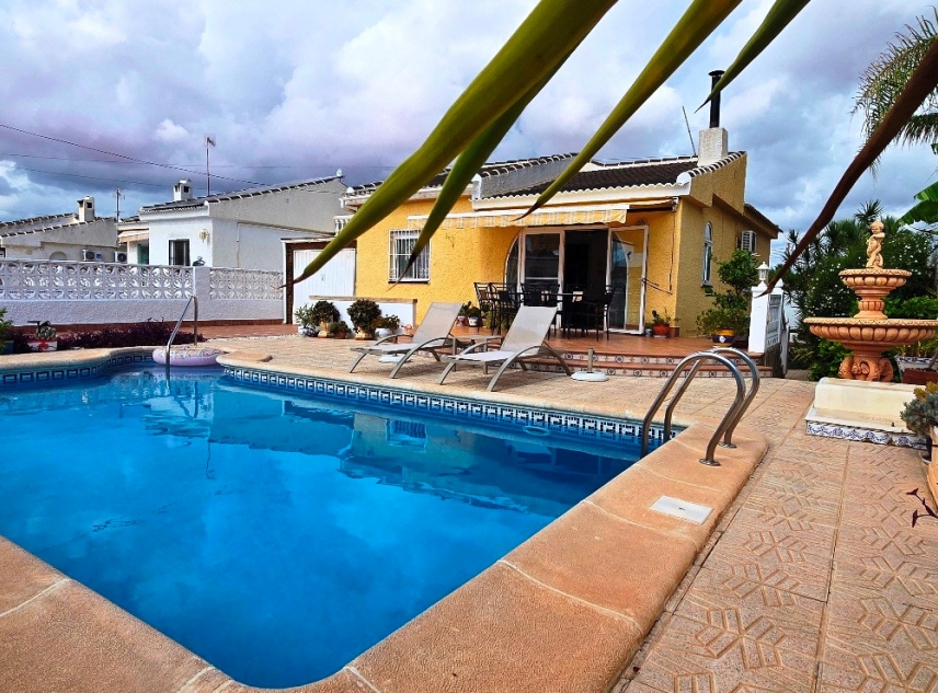 Propriété vendue - Villa à vendre - Torrevieja - La Siesta