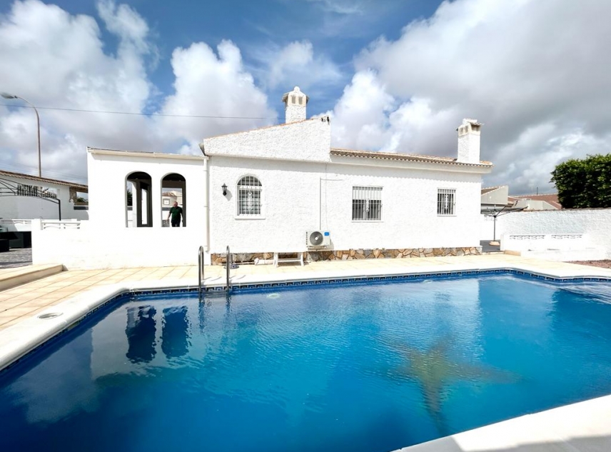 Propriété vendue - Villa à vendre - Torrevieja - La Siesta