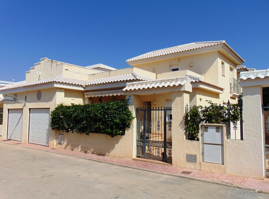 Propriété vendue - Villa à vendre - Torrevieja - Torrevieja Town Centre