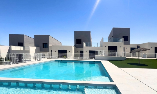 Rijtjeshuis te koop - Nieuw onroerend goed te koop - Banos y Mendigo - Altaona Golf And Country Village