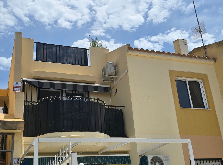 Te koop aangeboden onroerend goed - Bungalow te koop - Torrevieja - El Chaparral