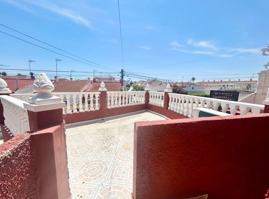 Te koop aangeboden onroerend goed - Bungalow te koop - Torrevieja - La Torreta