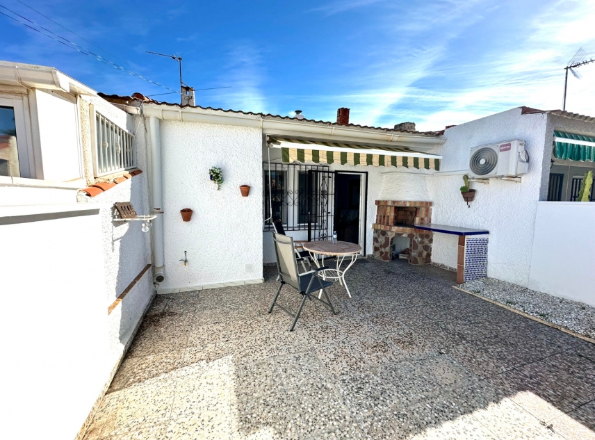 Te koop aangeboden onroerend goed - Bungalow te koop - Torrevieja - La Torreta