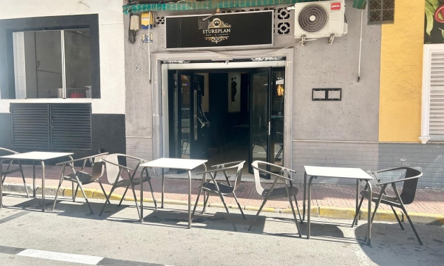 Traspasso - Property for sale - Torrevieja - Playa De Los Locos
