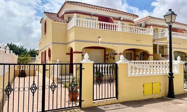 Villa à vendre - Propriété à vendre - Torrevieja - La Torreta