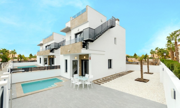 Villa à vendre - Propriété neuve à vendre - Torrevieja - NB-67648