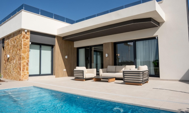 Villa en venta - Nueva propiedad en venta - Ciudad Quesada - Lo Marabu