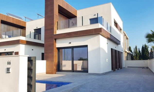 Villa en venta - Nueva propiedad en venta - Daya Nueva - NB-59121