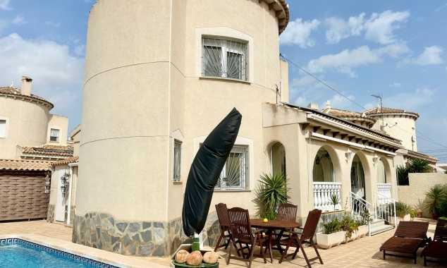 Villa en venta - Propiedad en venta - Torrevieja - San Luis