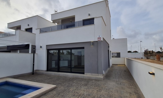 Villa for sale - New Property for sale - Orihuela Costa - Los Dolses