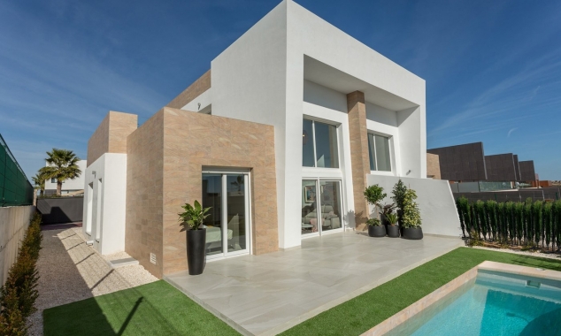 Villa for sale - Nueva propiedad en venta - Algorfa - La Finca Golf