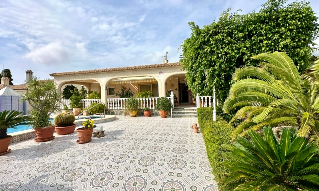 Villa for sale - Property for sale - Torrevieja - El Chaparral