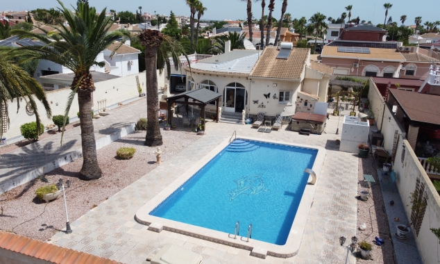 Villa for sale - Property for sale - Torrevieja - San Luis