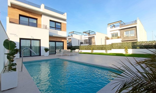 Villa te koop - Nieuw onroerend goed te koop - Benijofar - Benijofar