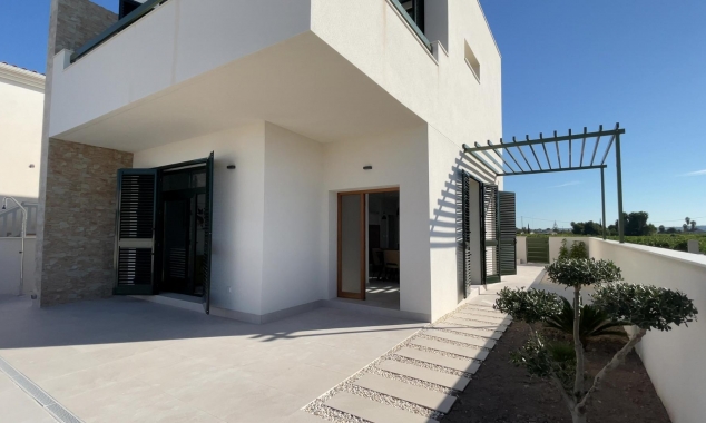 Villa te koop - Nieuw onroerend goed te koop - Daya Nueva - Daya Nueva